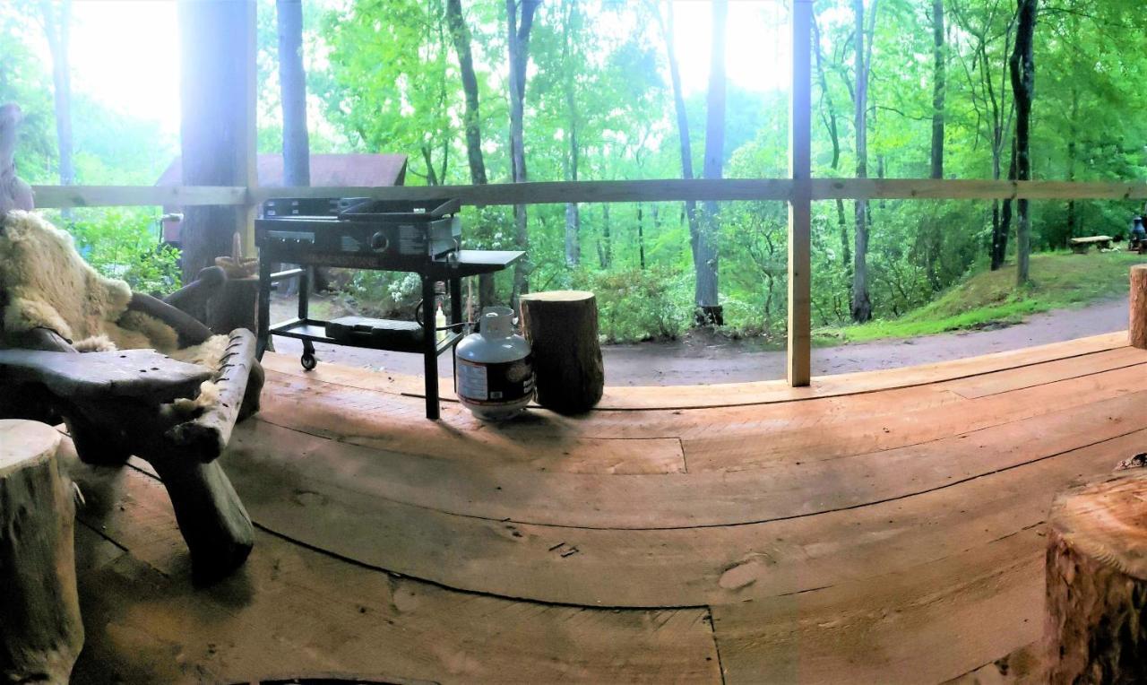 Mountain Laurel Cottage At Hearthstone Cabins And Camping - Pet Friendly เฮเลน ภายนอก รูปภาพ