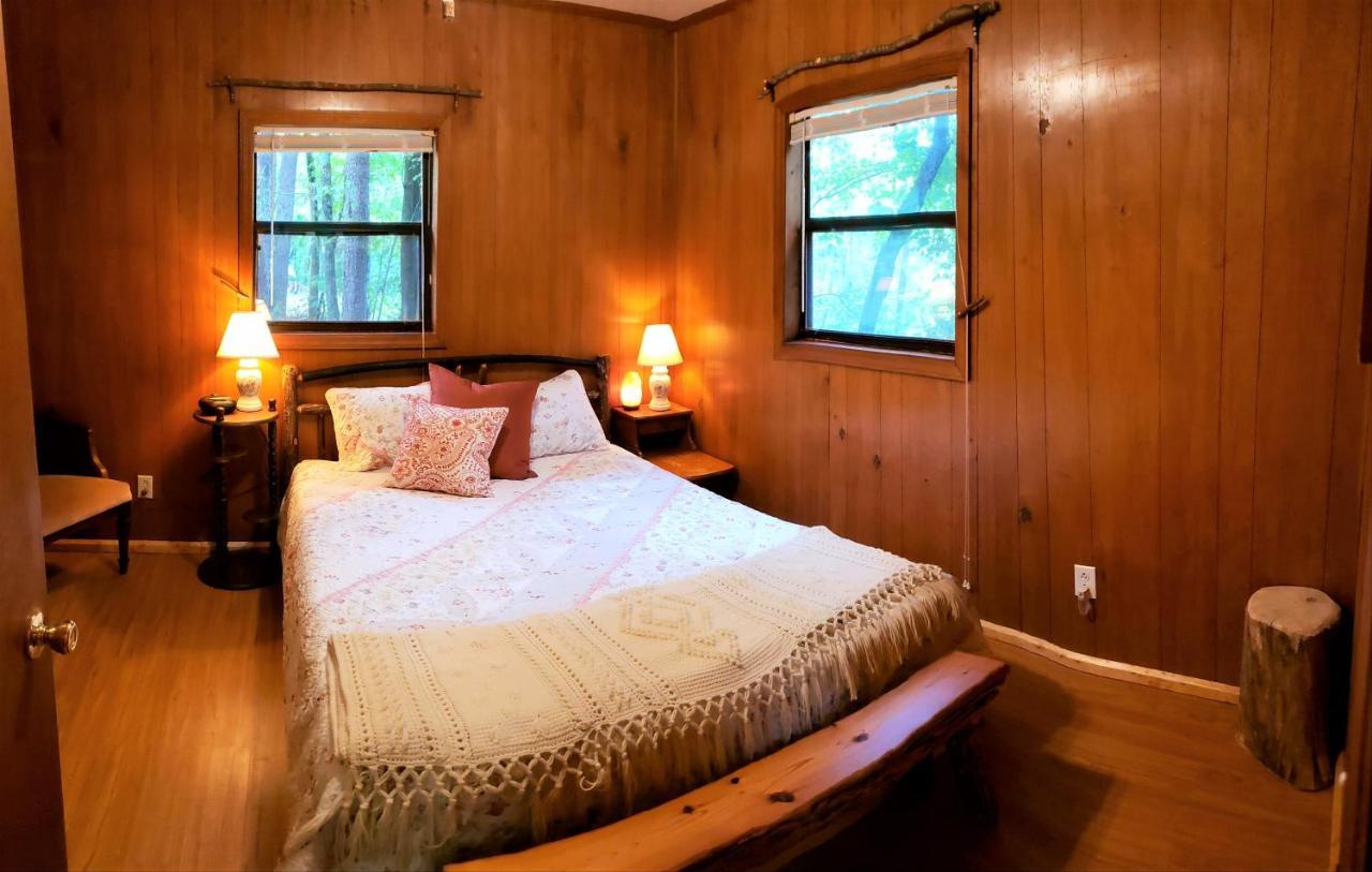 Mountain Laurel Cottage At Hearthstone Cabins And Camping - Pet Friendly เฮเลน ภายนอก รูปภาพ